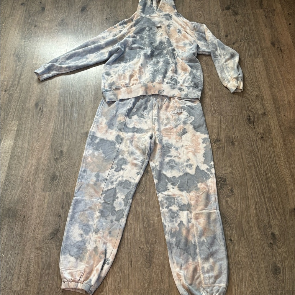 Nike Tie-Dye Hoodie and Joggers Set - Gray and Pink